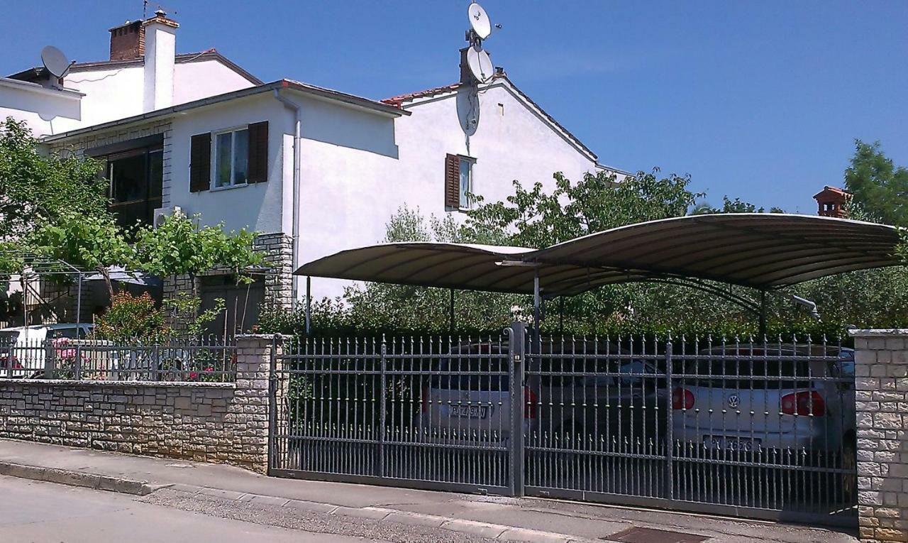 Studio Benassi Porec Esterno foto